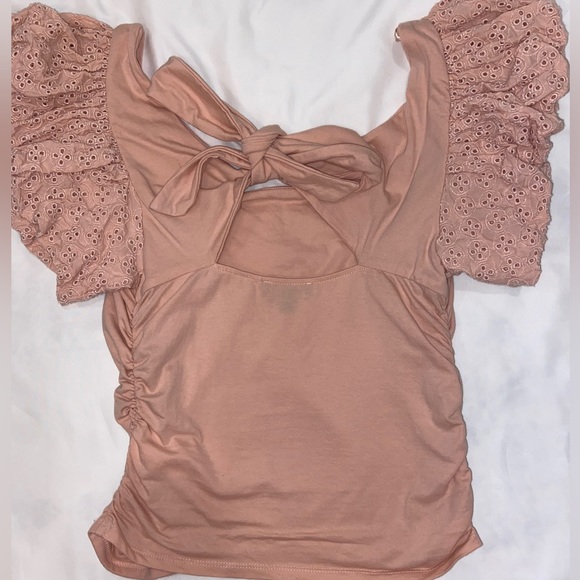 Express Square Neck Eyelet Sleeve Tie Back Tee✨ - Picture 12 of 15